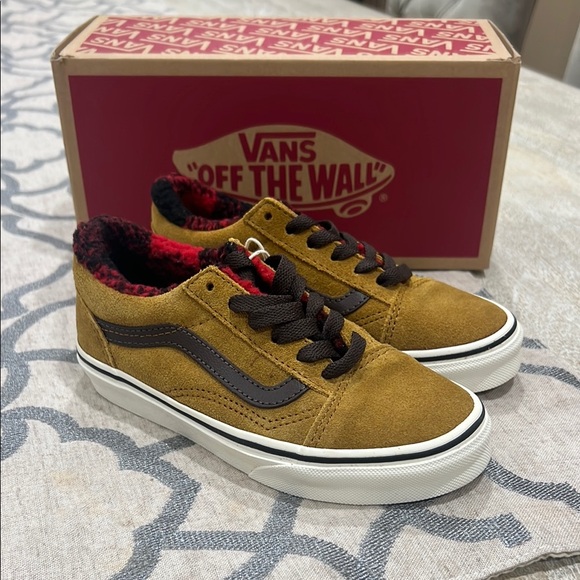Vans Other - Vans Kids Old Skool Sneakers
